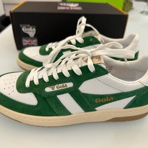 Gola Green and White Classic Sneakers with Gum Outsole